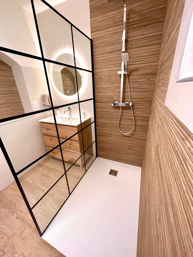 Maison De Charme Avec Jacuzzi Molleges Kültér fotó