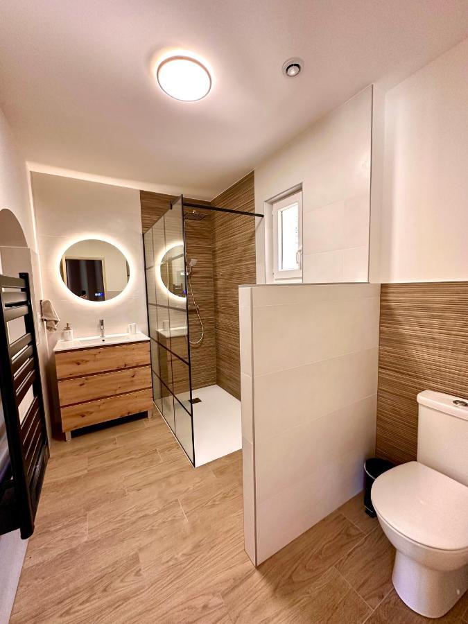 Maison De Charme Avec Jacuzzi Molleges Kültér fotó